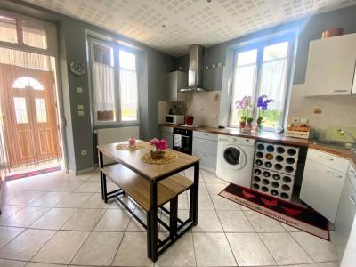 For sale Angerville 4 rooms 91 m2 Essonne (91670) photo 1