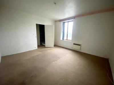 For sale Angerville 2 rooms 47 m2 Essonne (91670) photo 4