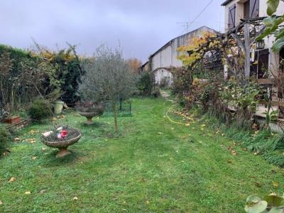 For sale Mereville 5 rooms 197 m2 Essonne (91660) photo 1