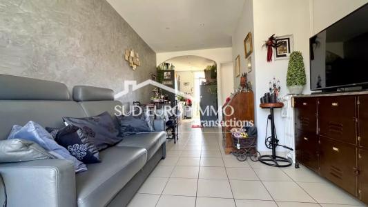 For sale Toulon CHAMP DE MARS 2 rooms 41 m2 Var (83000) photo 1