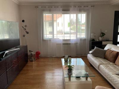 Annonce Location 4 pices Appartement Venissieux 69