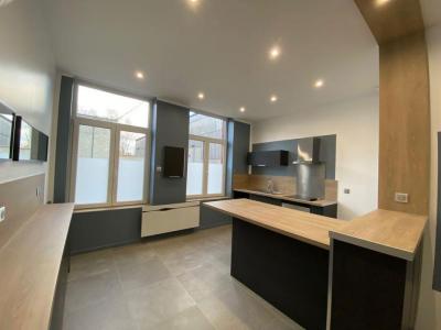 For rent Mouvaux 129 m2 Nord (59420) photo 0