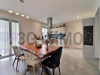 For sale Verneuil-en-halatte 8 rooms 159 m2 Oise (60550) photo 3