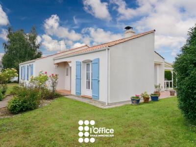 For sale Saint-julien-des-landes 4 rooms 90 m2 Vendee (85150) photo 0