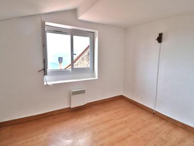 For sale Saint-marsal 3 rooms 55 m2 Pyrenees orientales (66110) photo 4