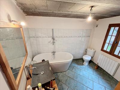 For sale Besse-et-saint-anastaise 3 rooms 63 m2 Puy de dome (63610) photo 2