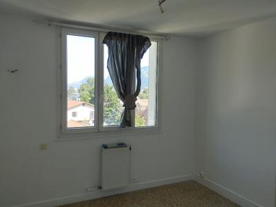 Acheter Appartement  675 euros