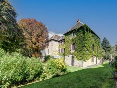 For sale Aix-les-bains 15 rooms 700 m2 Savoie (73100) photo 0