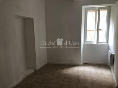 Louer Appartement 40 m2 Besseges