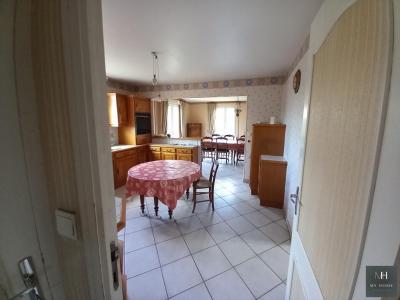 For sale Mortagne-au-perche 6 rooms 140 m2 Orne (61400) photo 2