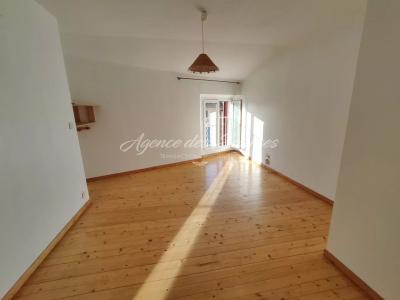 Annonce Location 4 pices Appartement Varages 83