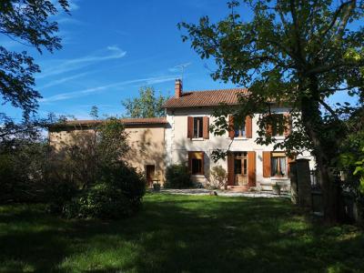 For sale Chamadelle 8 rooms 182 m2 Gironde (33230) photo 1