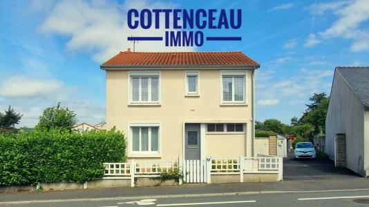 For sale Chemille 140 m2 Maine et loire (49120) photo 0