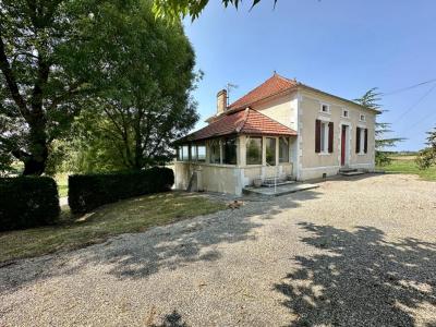 For sale Monflanquin 4 rooms 100 m2 Lot et garonne (47150) photo 1