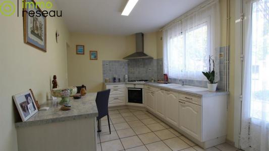 For sale Biganos 4 rooms 102 m2 Gironde (33380) photo 3