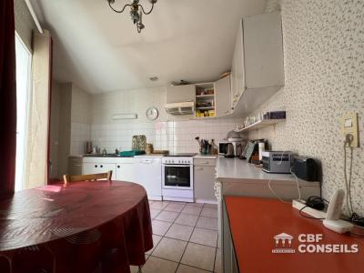 For sale Riom 6 rooms 241 m2 Puy de dome (63200) photo 3