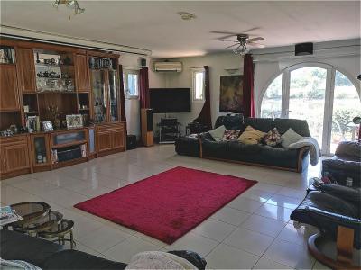 For sale Magnan 9 rooms 165 m2 Gers (32110) photo 2