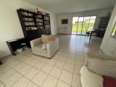 For rent Perenchies 5 rooms 122 m2 Nord (59840) photo 0