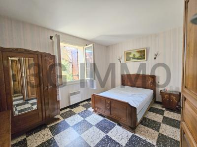 For sale Uzes 4 rooms 69 m2 Gard (30700) photo 4