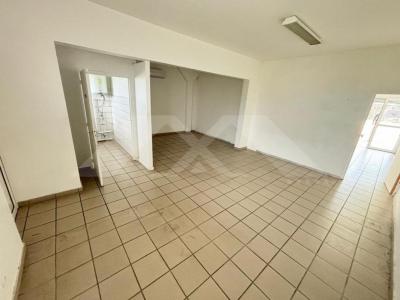 For rent Saint-joseph 1 room 90 m2 Reunion (97480) photo 2