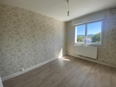 Louer Appartement 49 m2 Neufchateau