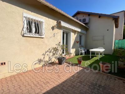 For sale Six-fours-les-plages 6 rooms 125 m2 Var (83140) photo 4