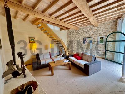 Acheter Maison 213 m2 Uzes