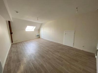 For rent Villaines-la-juhel 1 room 30 m2 Mayenne (53700) photo 1