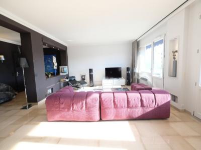 For sale Saint-etienne 6 rooms 148 m2 Loire (42000) photo 3