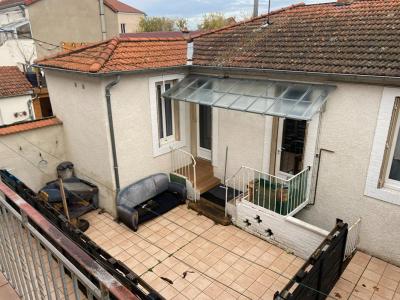 For sale Roanne 4 rooms 226 m2 Loire (42300) photo 2