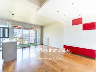 For sale Marseille-3eme-arrondissement 3 rooms 70 m2 Bouches du Rhone (13003) photo 1