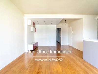 For sale Marseille-3eme-arrondissement 3 rooms 70 m2 Bouches du Rhone (13003) photo 4