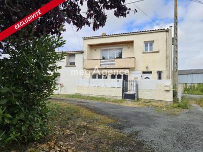 For sale Rochefort 5 rooms 144 m2 Charente maritime (17300) photo 0