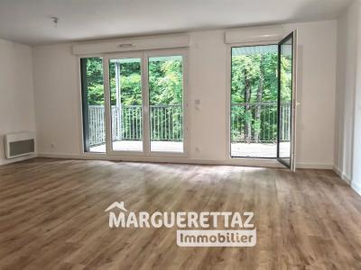 Acheter Appartement 77 m2 Chatillon-sur-cluses