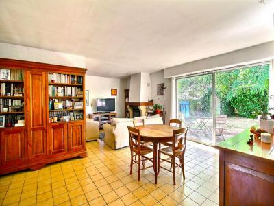 For sale Parempuyre 6 rooms 140 m2 Gironde (33290) photo 2