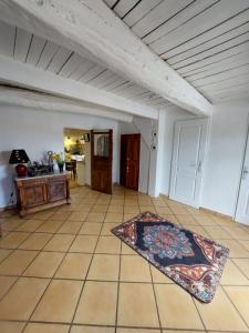 For sale Cannet-des-maures 6 rooms 200 m2 Var (83340) photo 2