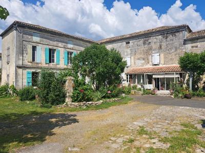 For sale Garat 9 rooms 300 m2 Charente (16410) photo 0