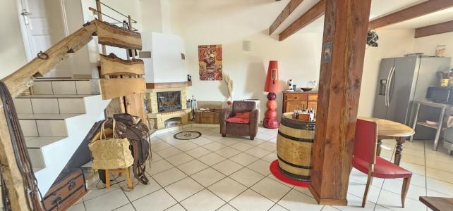 For sale Saint-verand 4 rooms 160 m2 Rhone (69620) photo 3