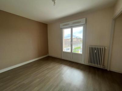 For rent Brienon-sur-armancon 4 rooms 65 m2 Yonne (89210) photo 3