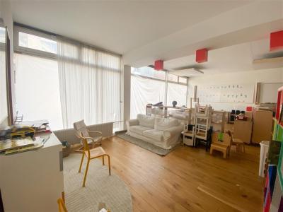 For rent Paris-12eme-arrondissement 251 m2 Paris (75012) photo 1