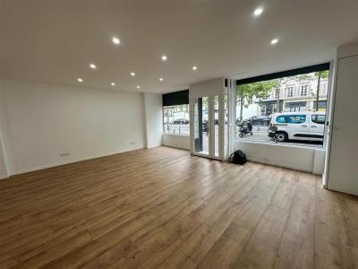 For rent Paris-11eme-arrondissement 120 m2 Paris (75011) photo 0