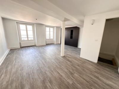 For rent Paris-1er-arrondissement 144 m2 Paris (75001) photo 2