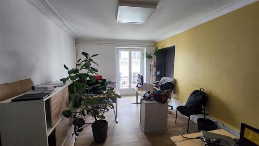 For rent Paris-2eme-arrondissement 170 m2 Paris (75002) photo 2