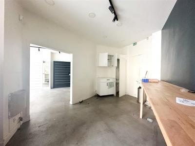 For rent Paris-15eme-arrondissement 84 m2 Paris (75015) photo 2