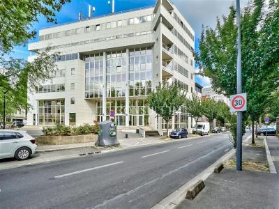 Louer Bureau 312 m2 Issy-les-moulineaux