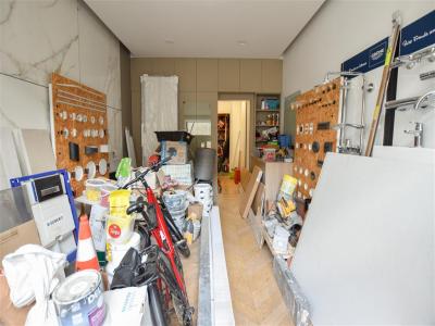 Annonce Location Local commercial Paris-16eme-arrondissement 75