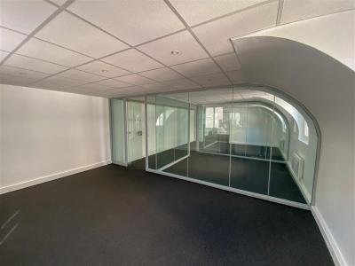 For rent Paris-3eme-arrondissement 90 m2 Paris (75003) photo 3