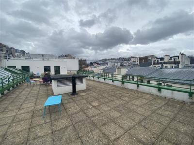 Louer Bureau Paris-20eme-arrondissement 54600 euros