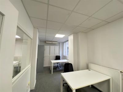 Louer Bureau 94 m2 Paris-9eme-arrondissement