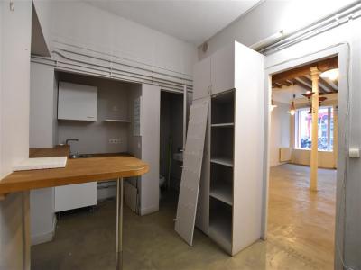 Louer Bureau 62 m2 Paris-18eme-arrondissement